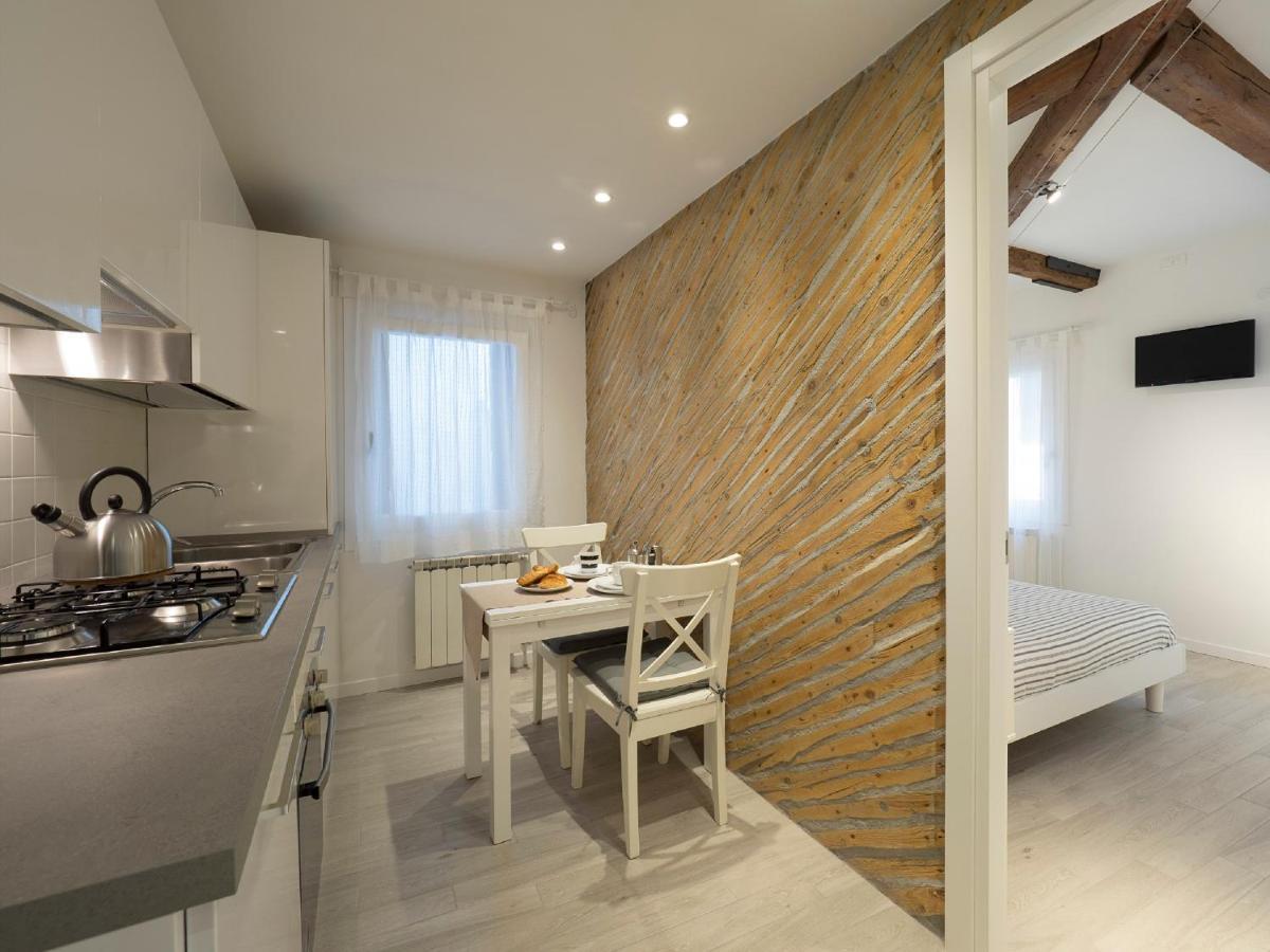 Residence Ss Giovanni E Paolo By Wonderful Italy Венеция Экстерьер фото